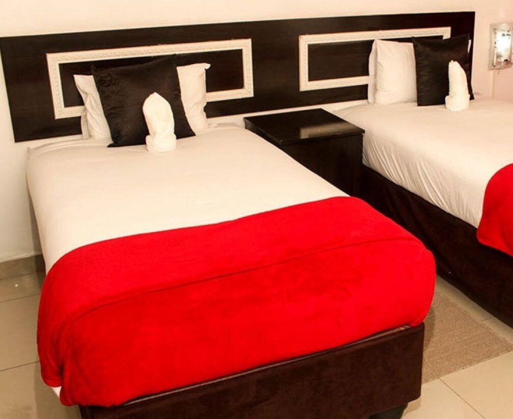 ROOM, TWIN BEDS, GARDEN VIEW