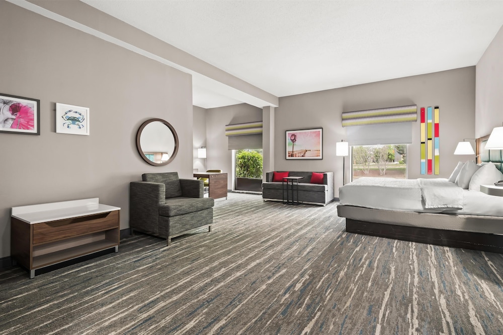 جناح بسرير كينج، Hampton Inn Elkton Md 2/5