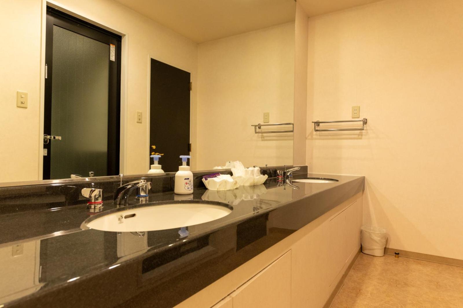 Fuji Classic Hotel 59/60