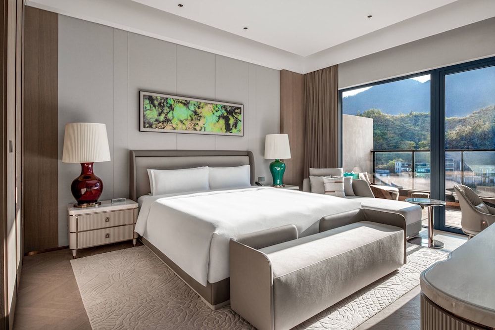 Intercontinental Maotai Town by IHG، Loushanguan 17/50
