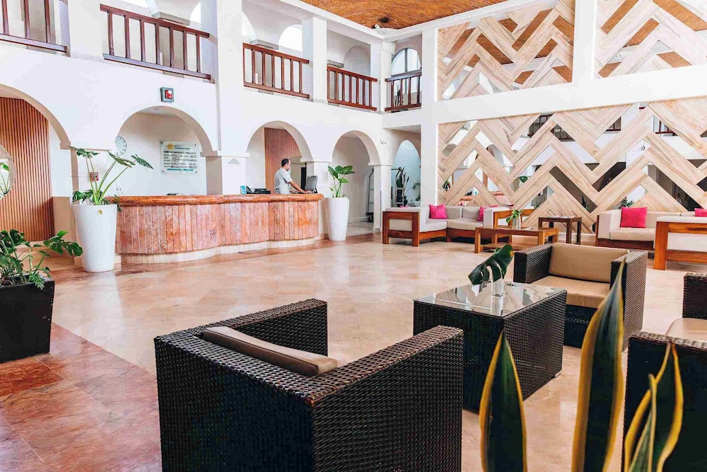 Hotel Solamar Inn 33/48