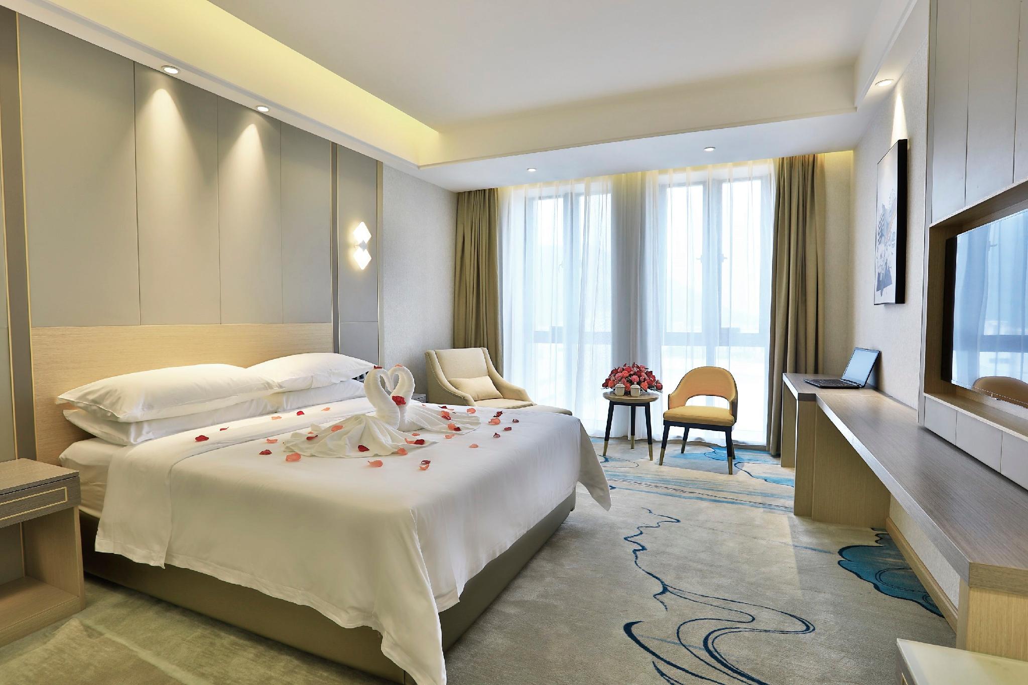 Vienna Hotels Group Zhuhai 23/53