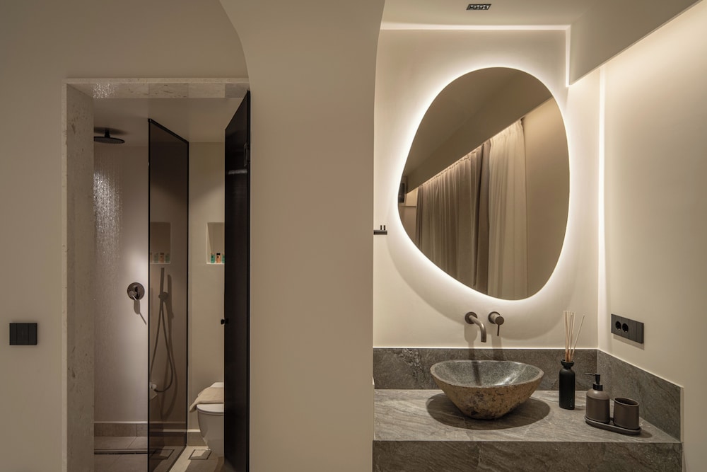 Soleil Rooms & Suites 24/42