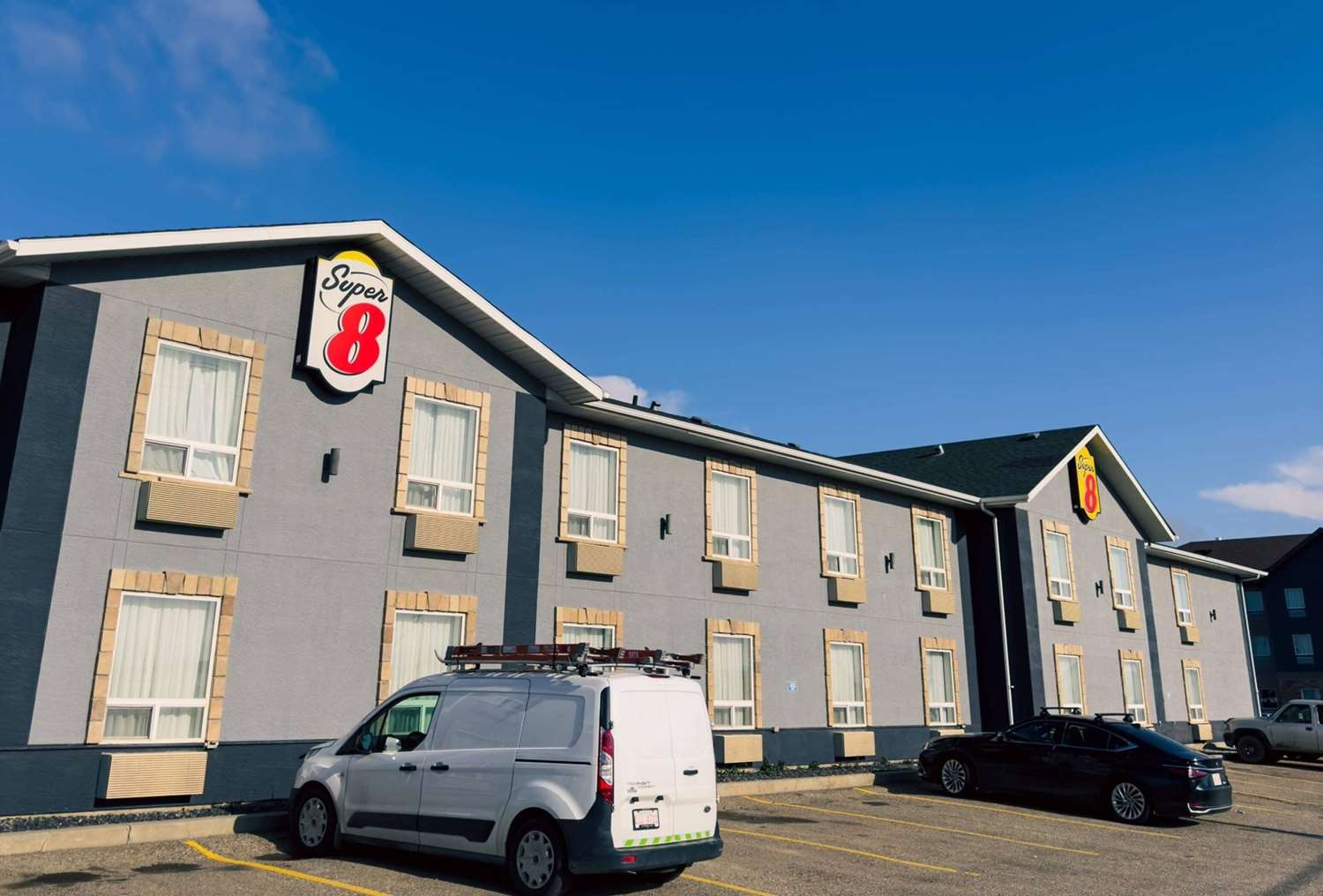 Super 8 by Wyndham Dawson Creek 5/7