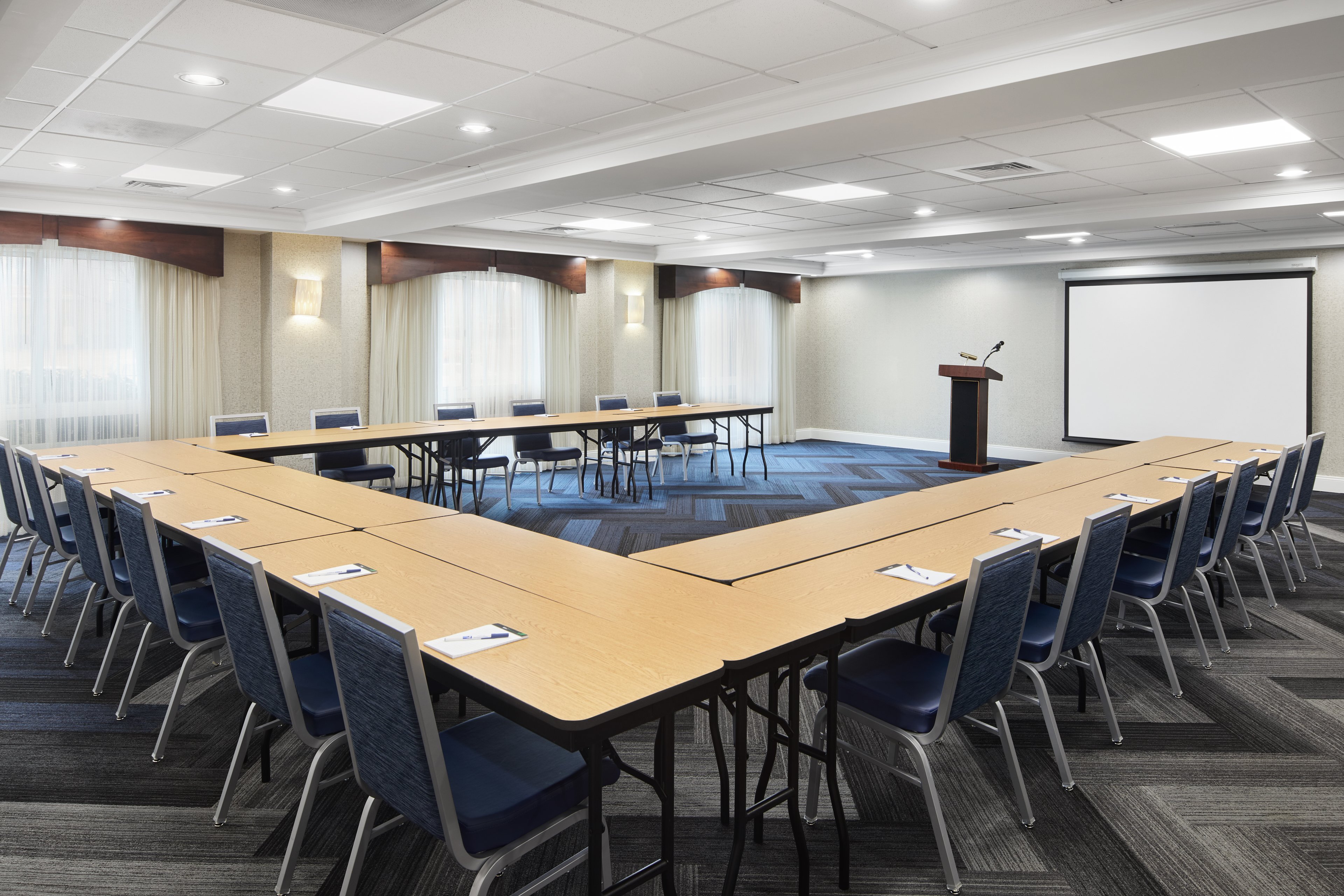 Holiday Inn Express Hotel And Suites Spartanburg North 40/48