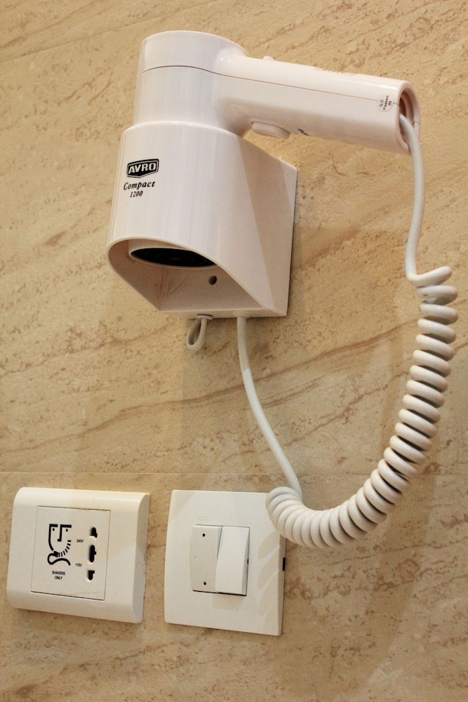 Hotel Ivory 32 45/63