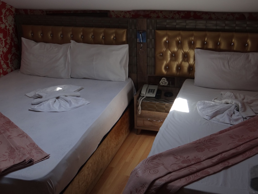 Meta Hotel 9/20