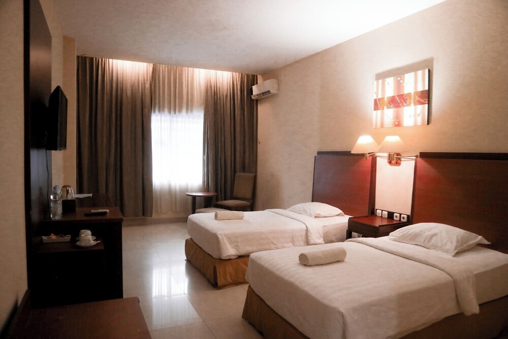 HOTEL MARIAT SORONG 29/54