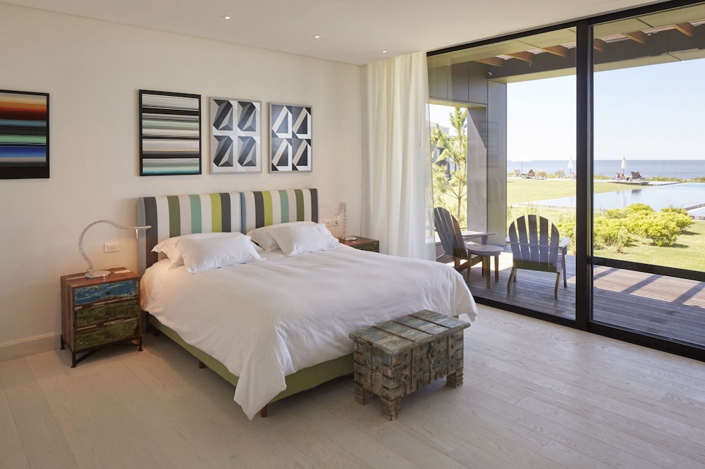 Master, Suite, King Bed, Ocean View