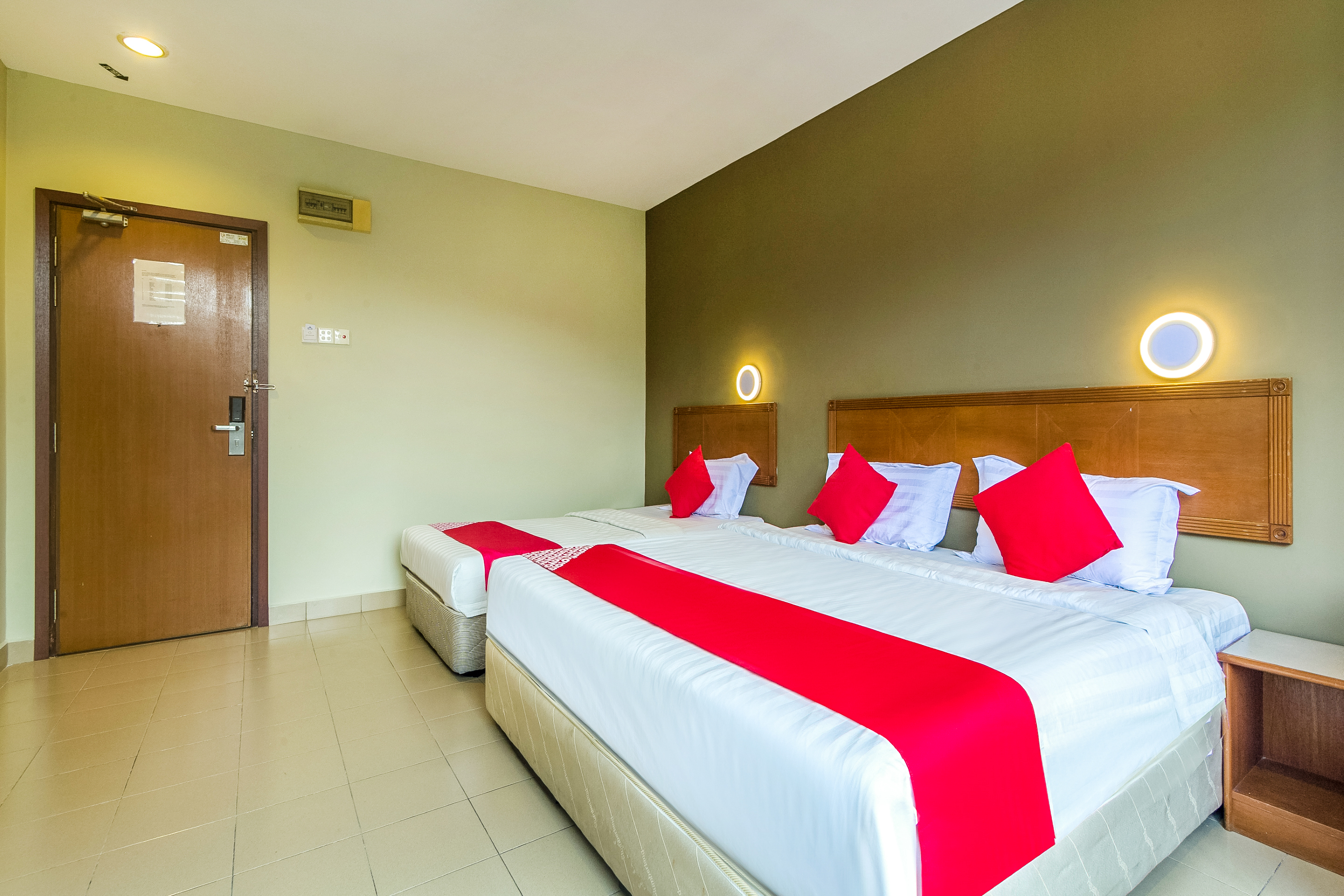 Room at Super OYO 828 Comfort Hotel Shah Alam, SHAH ALAM