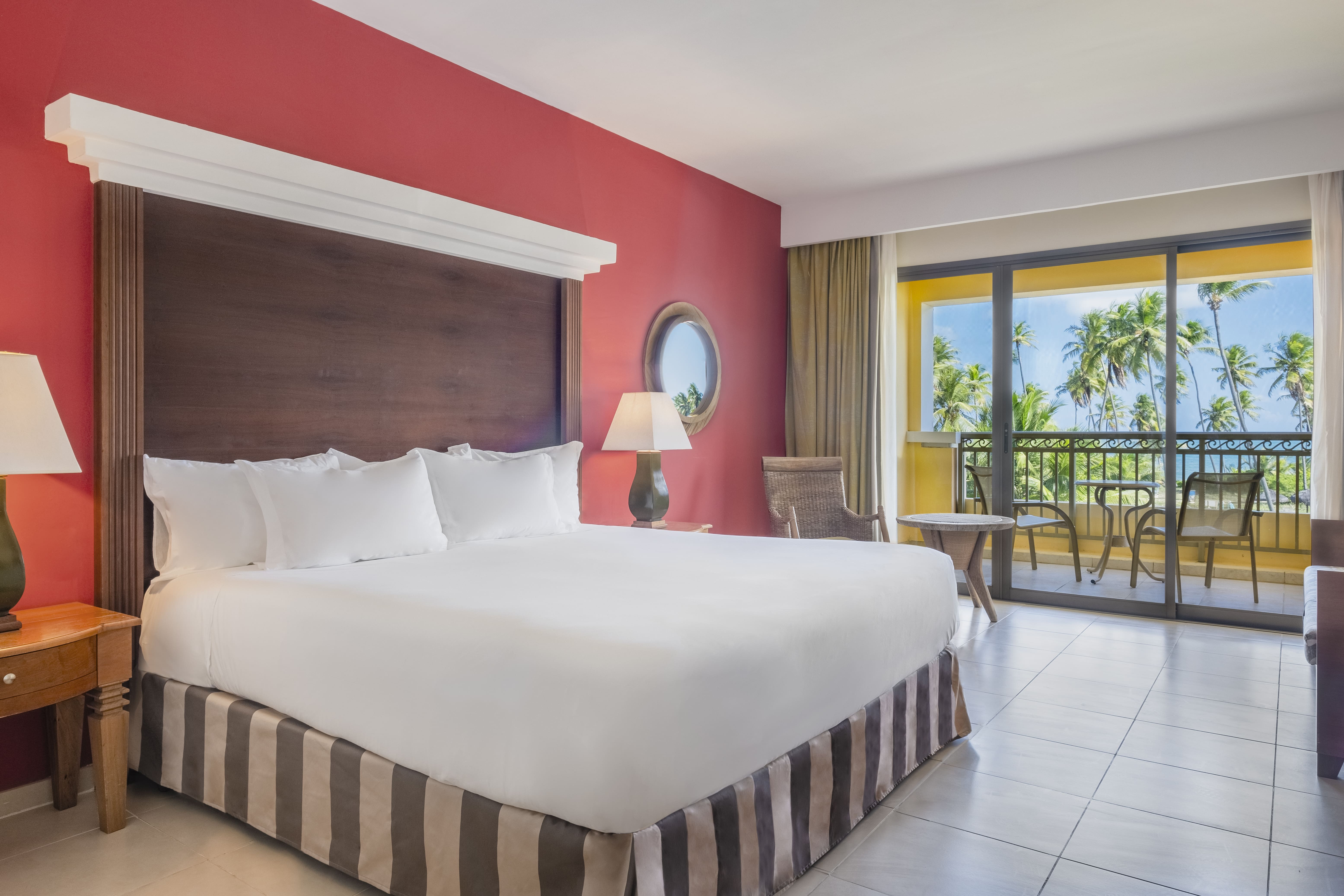 Junior Suite, Lateral Side Ocean View