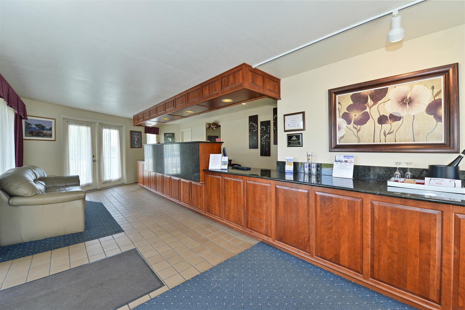 Travelodge by Wyndham Mackinaw City 7/18