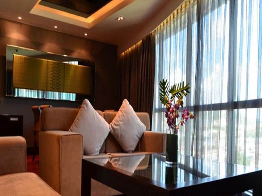 Ming Garden Hotel And Residences 43/69