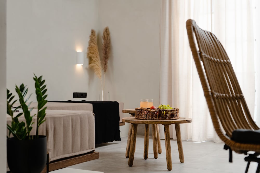 Polis of Naxos Stylish Suites 36/45