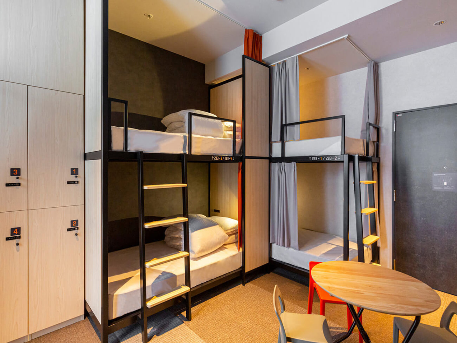 Group Room, 2 Bunk Beds