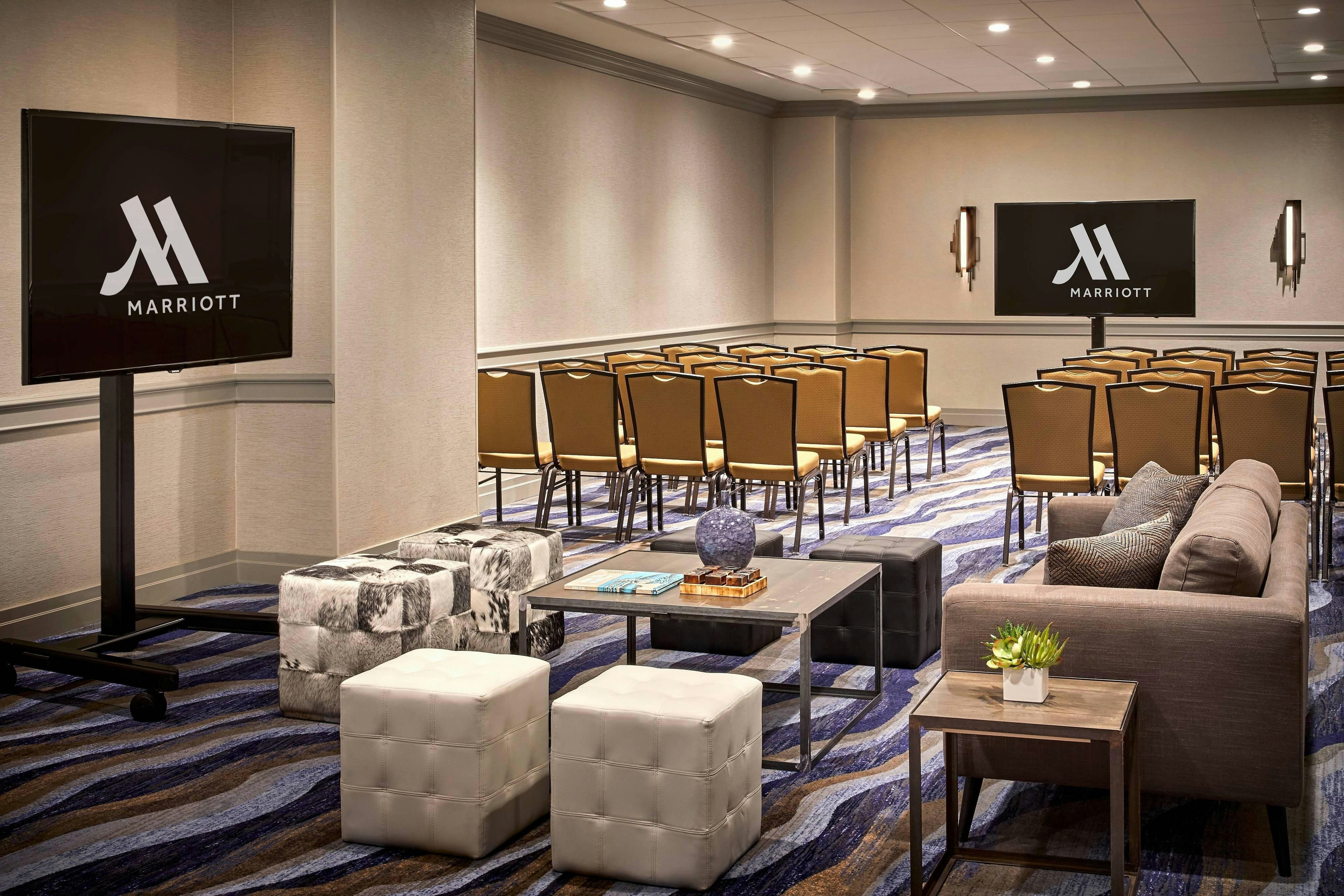 Marriott Marina Del Rey 42/48