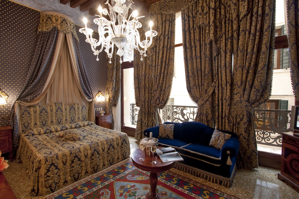 Al Ponte Dei Sospiri Junior Suites 41/50