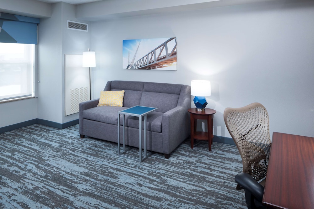 Hampton Inn And Suites By Hilton Oklahoma City Bricktown Ok 45/80