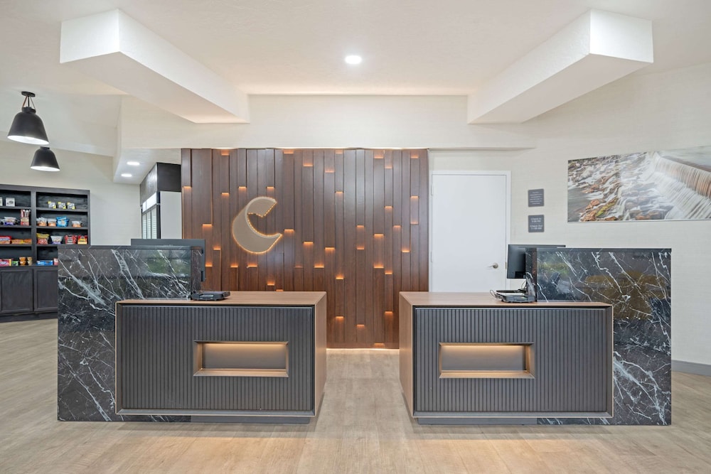 Comfort Suites Idaho Falls 28/50