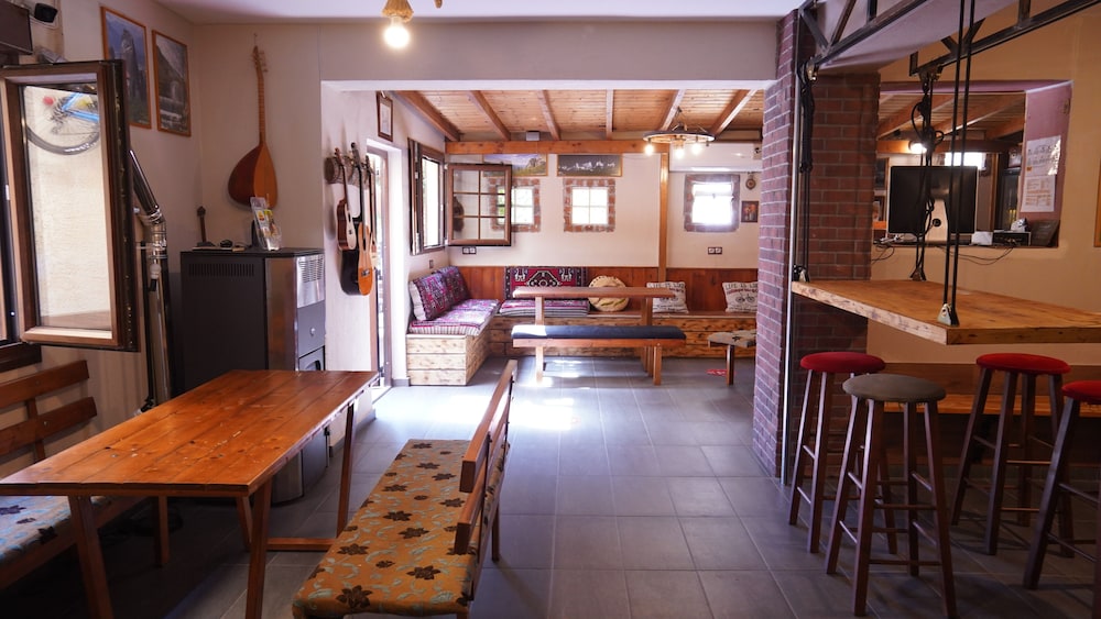 Studios Arabas - Hostel 30/50