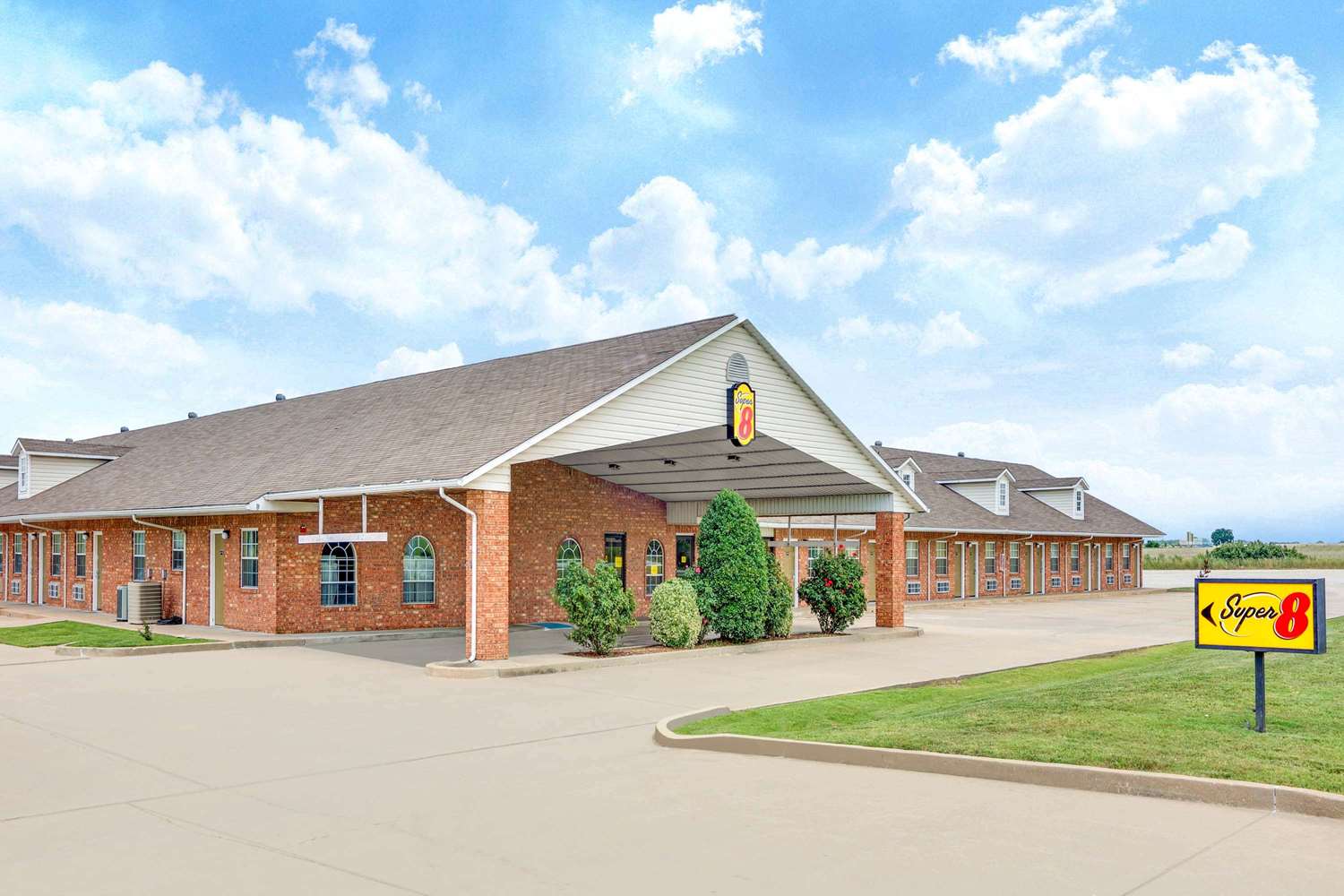 Super 8 by Wyndham Big Cabin/Vinita Area 4/39
