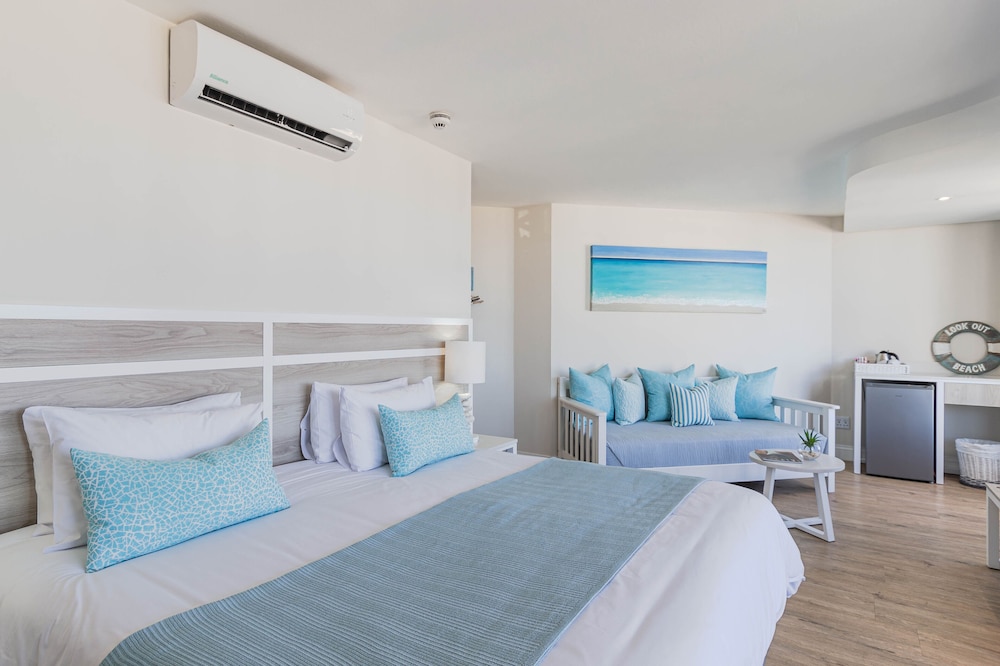 BAYVIEW HOTEL 25/75