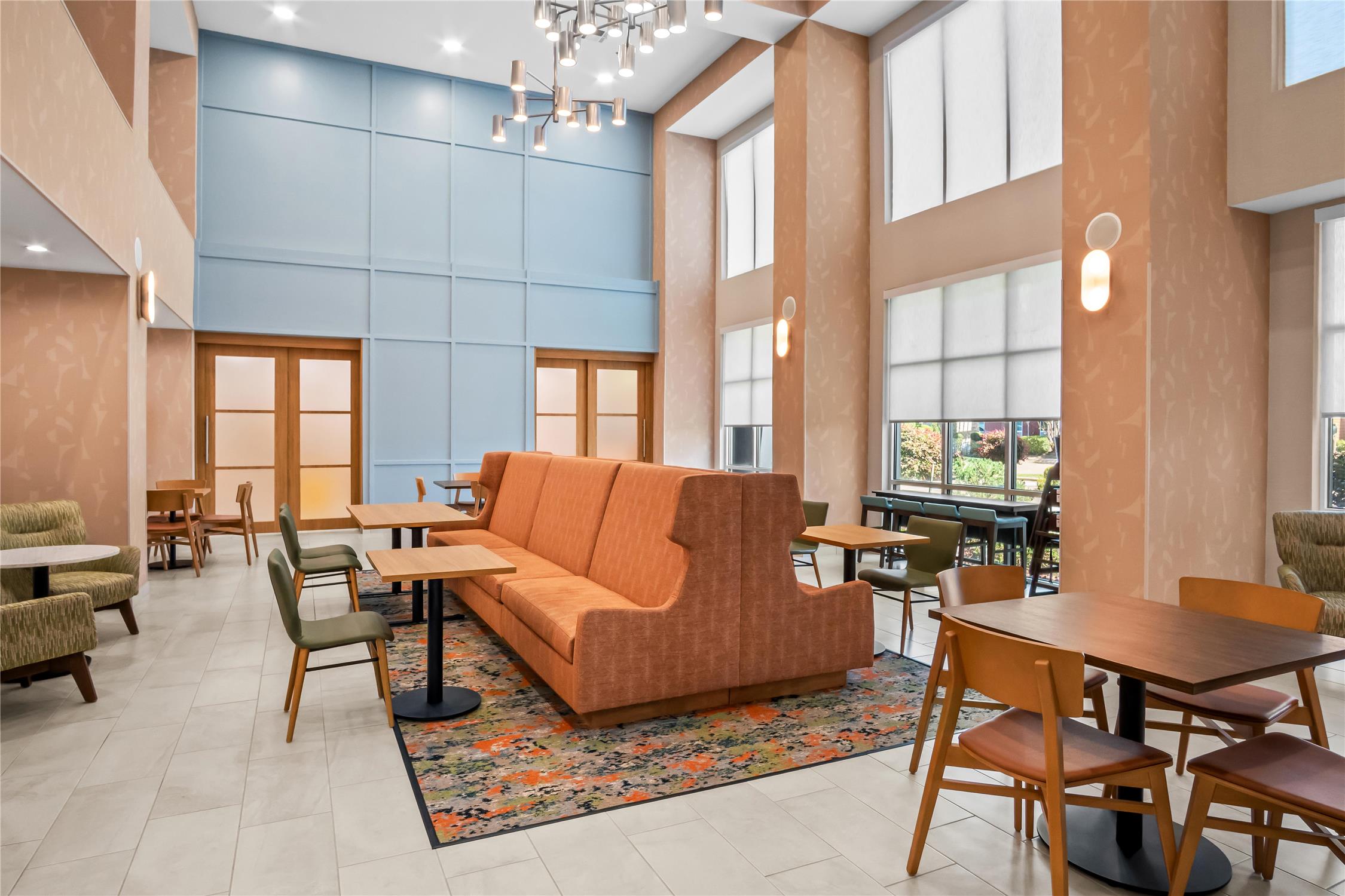 Hampton Inn And Suites Waxahachie 50/76