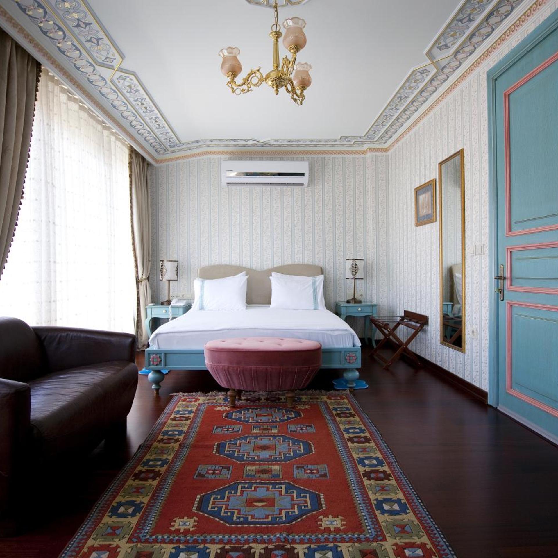 penthouse suite