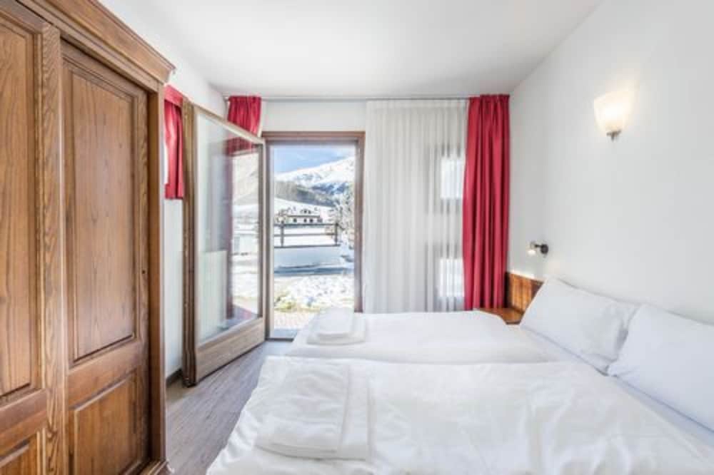 Residende Nevegall 12/42