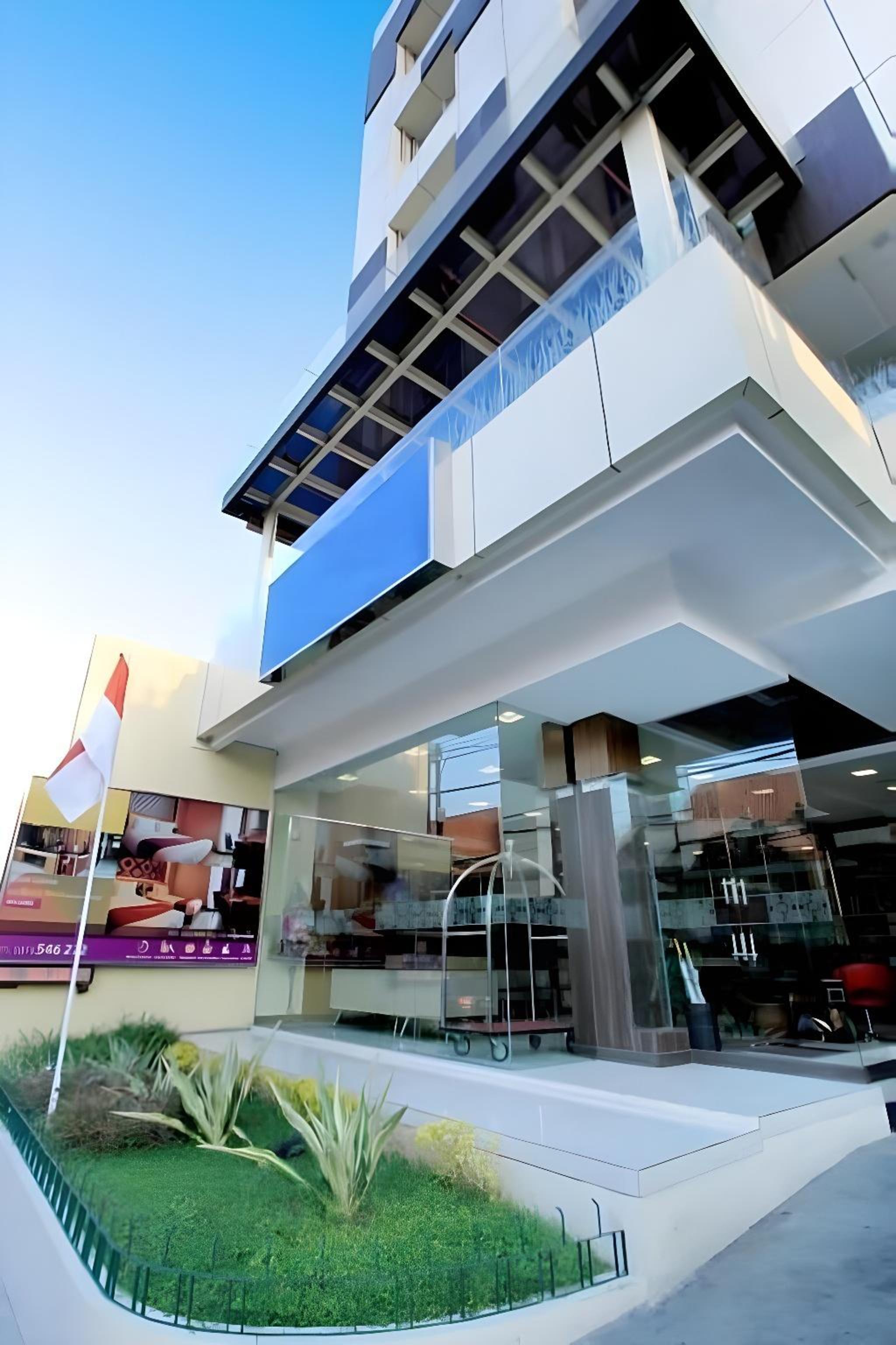 D Kayon Hotel Demangan Yogyakarta Ex Midtown Xpress Demangan Yogyakarta 3/37