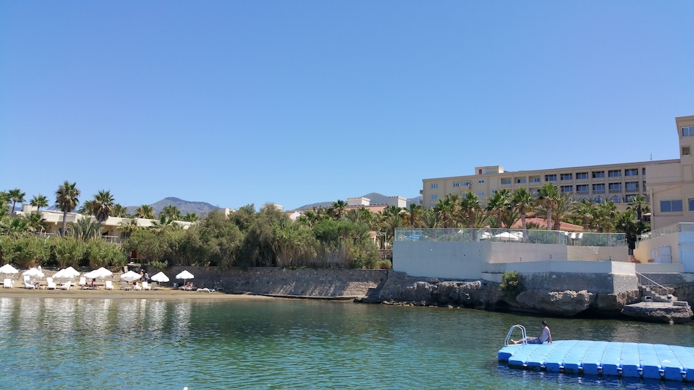 Oscar Resort 42/50