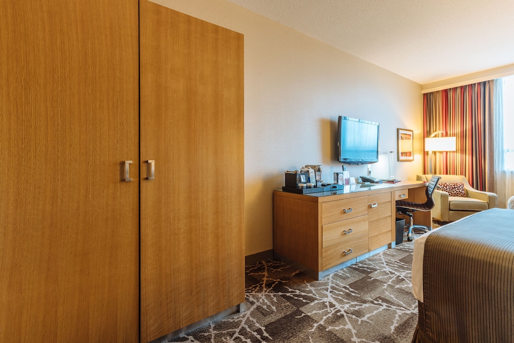 River Rock Casino Resort 30/60