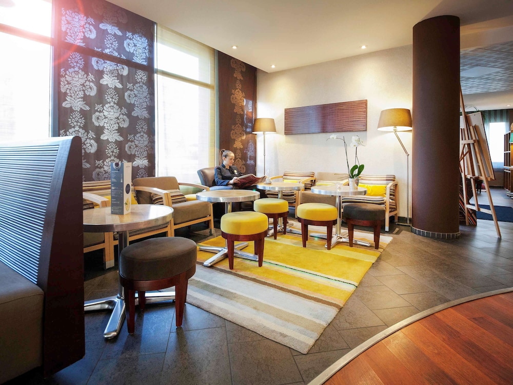 Novotel Suites Clermont Ferrand Polydome 56/72