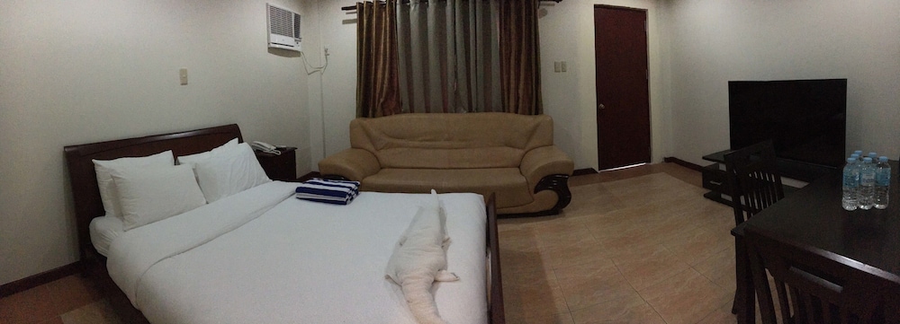 1521 Mactan Resort 35/85