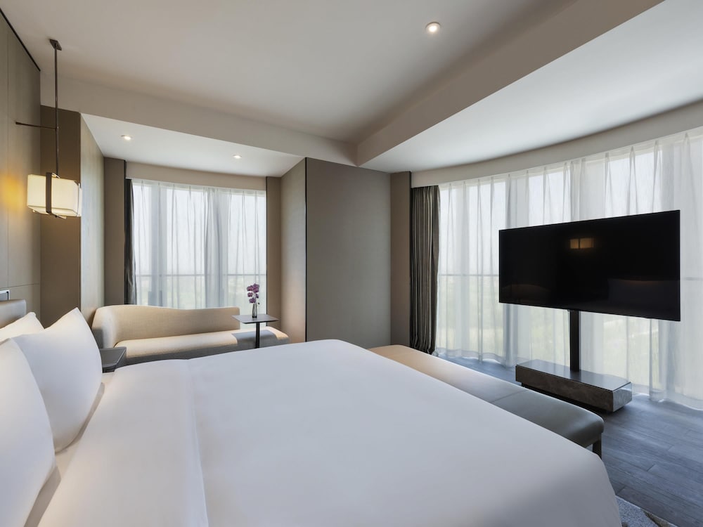 Grand Mercure Shanghai Lingang 14/50