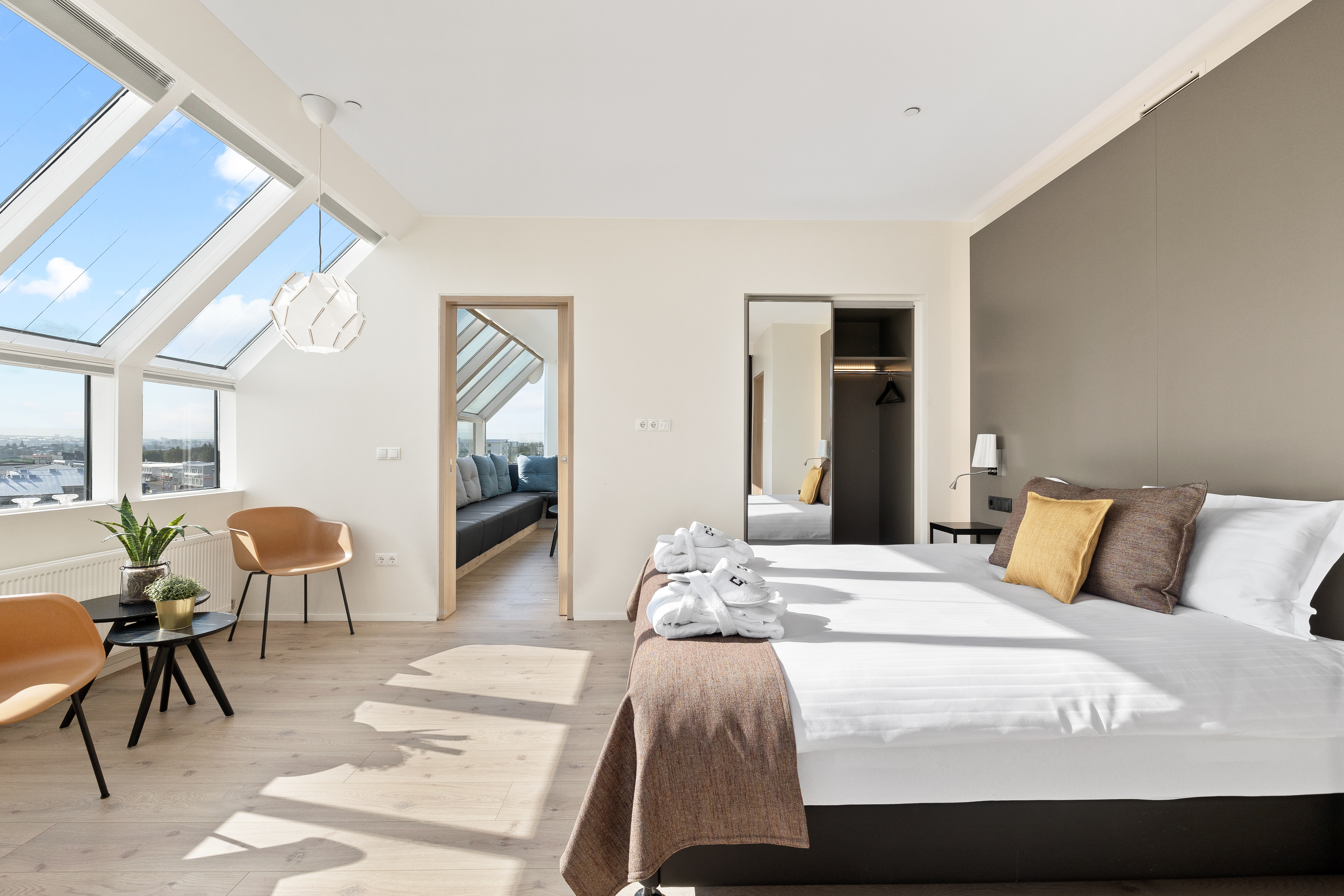 Panorama, Top Floor