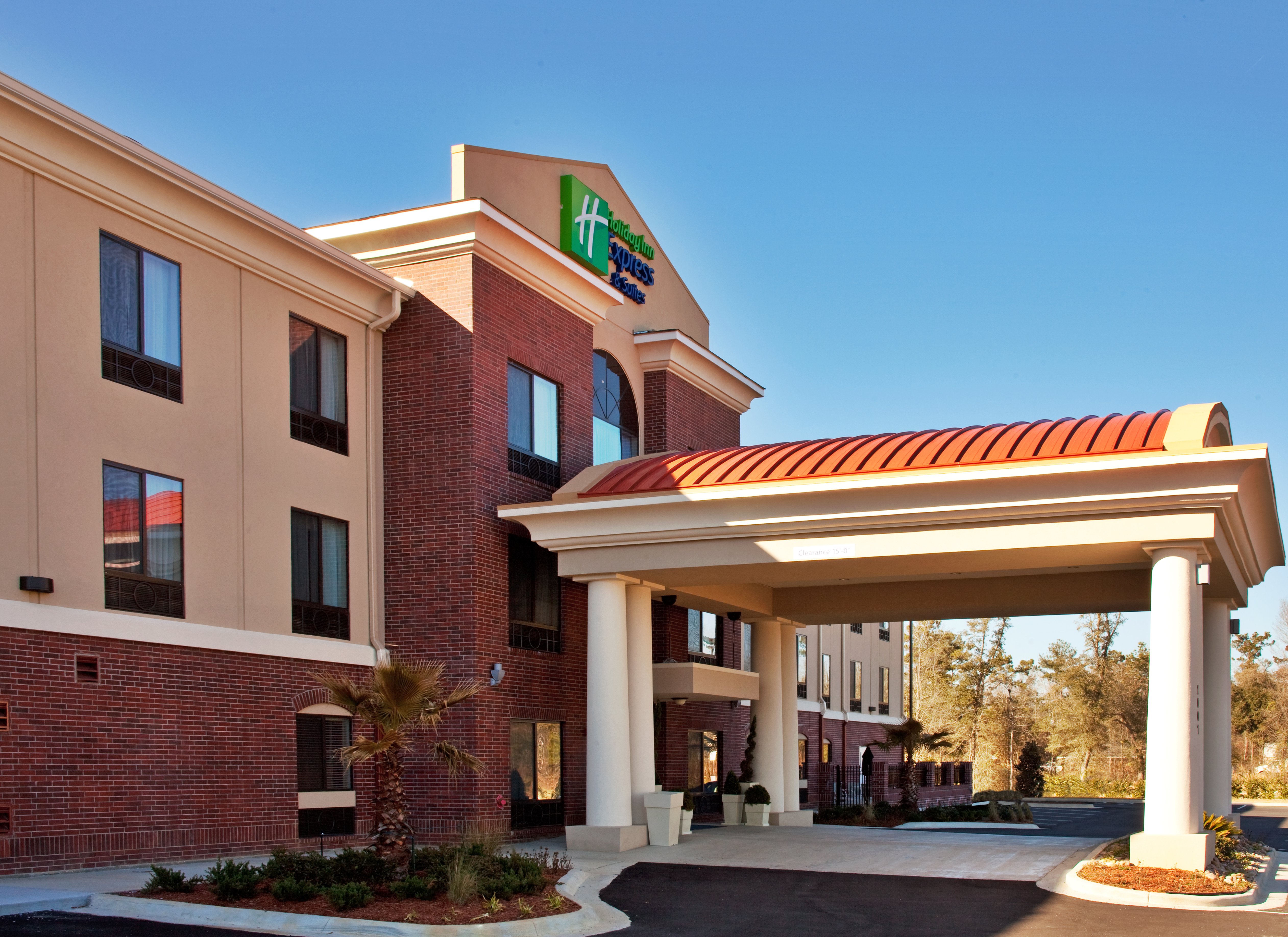 Holiday Inn Express Hotel and Suites Picayune-Stennis Space Cntr 67/68