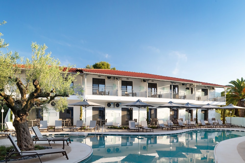 Philoxenia Hotel 7/68