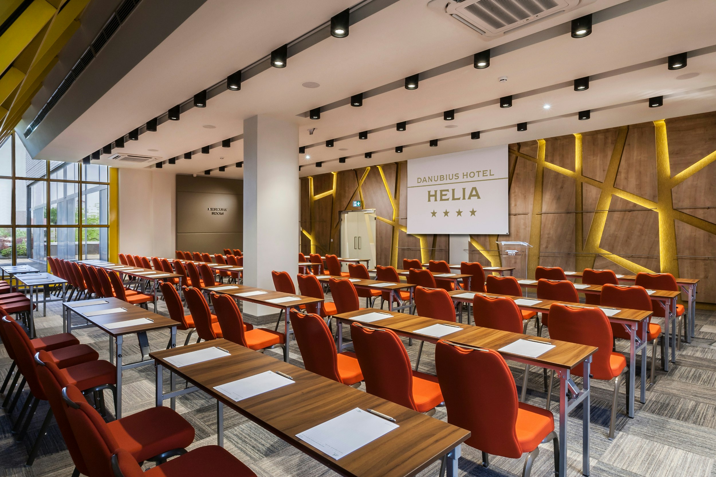 Danubius Hotel Helia 47/54
