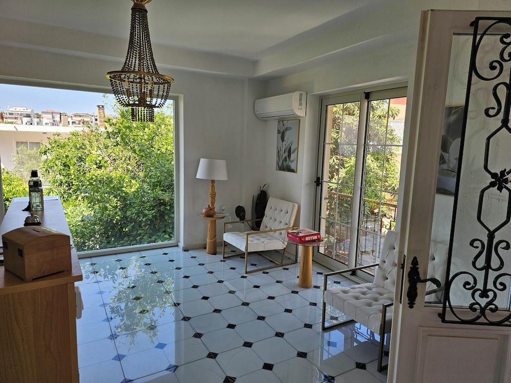 Kugu Urla Otel 19/50