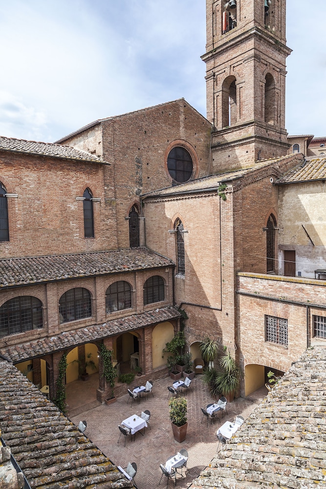 IL Chiostro Del Carmine 2/58