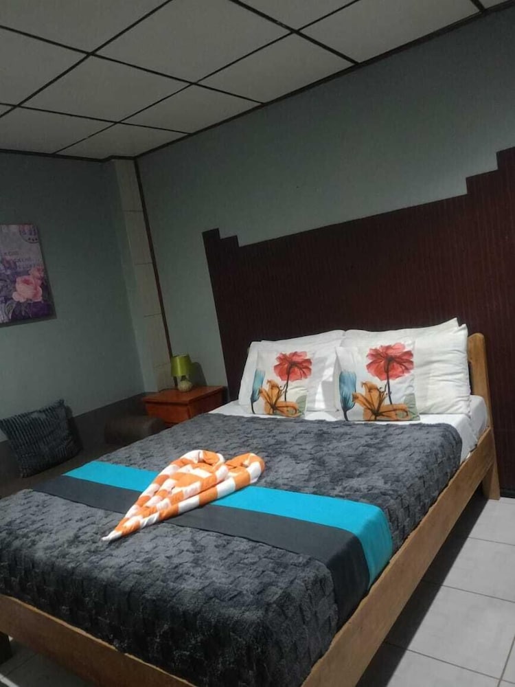 Hwan Dynasty Suite Elnido 30/65