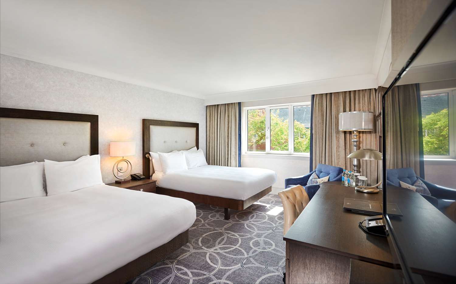 Deluxe, 2 Queen Beds
