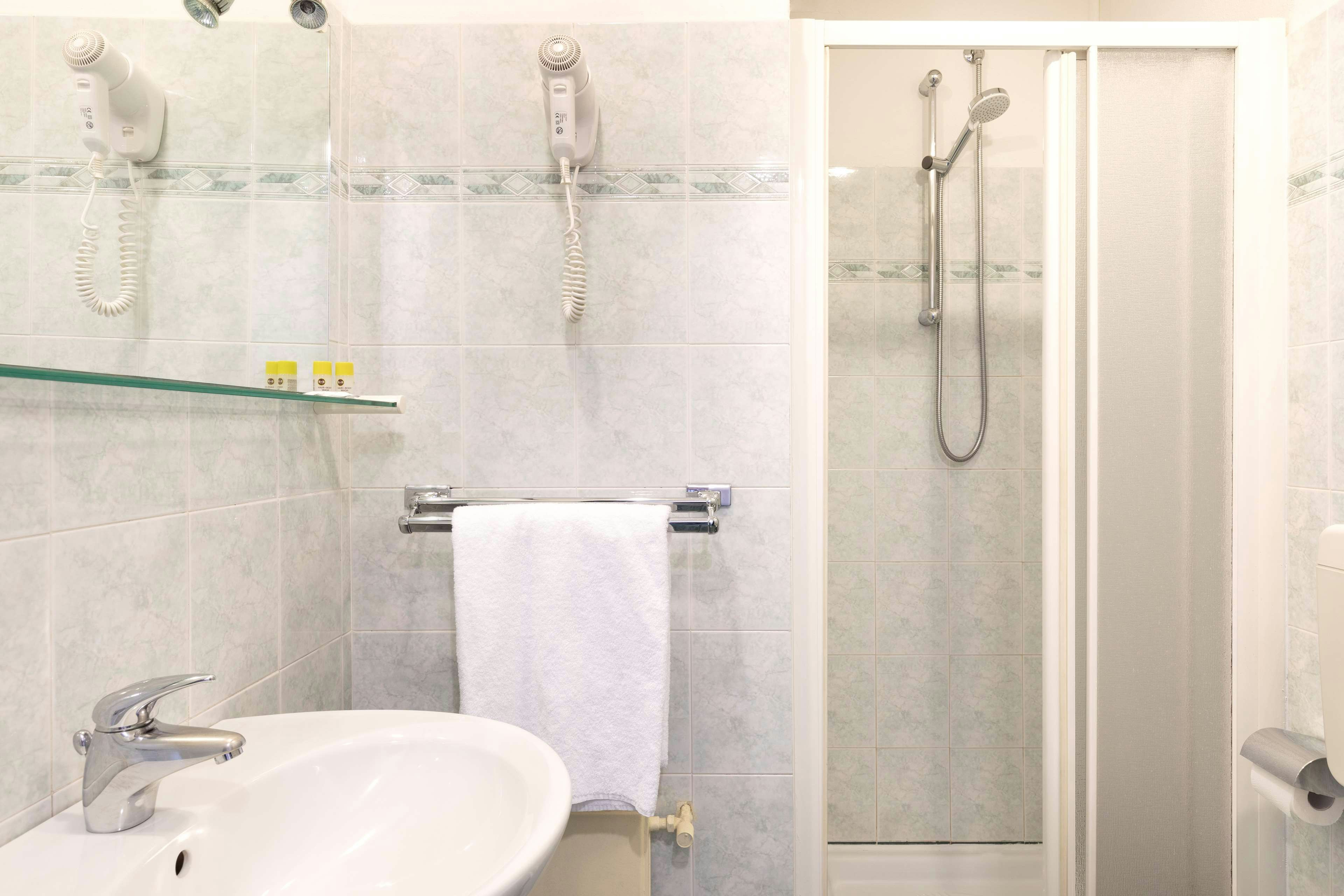 B&B Hotel Como City Center 24/25