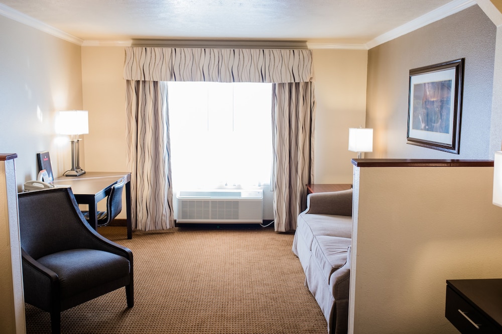 Ramada By Wyndham Moses Lake 31/54