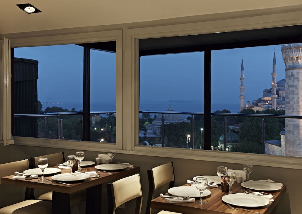 Lapis Inn Hotel and Spa (ex. Ambassador Hotel Istanbul) 50/67