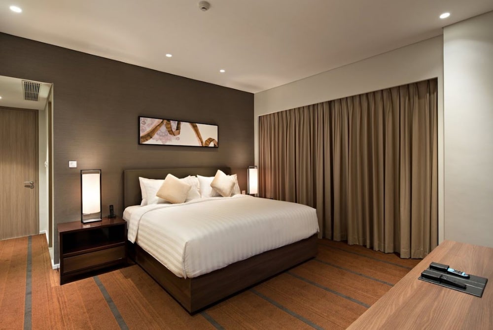 Oakwood Hotel And Residence Surabaya 3/36