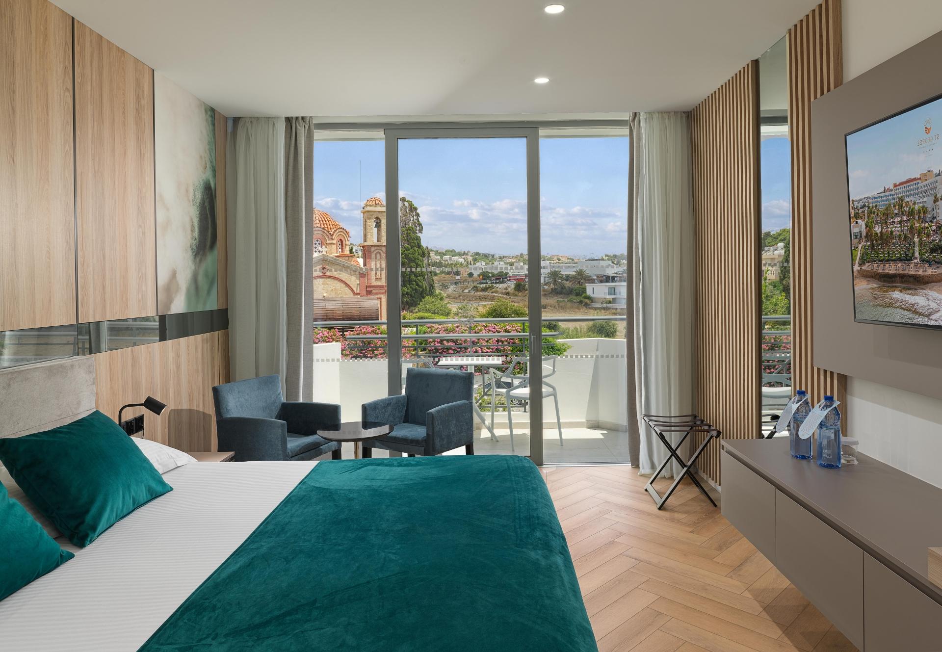 Deluxe, Inland View, Balcony