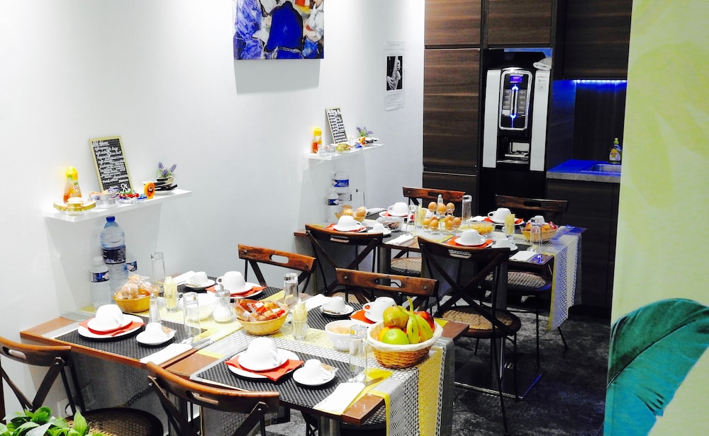 Massilia Hotel 36/50