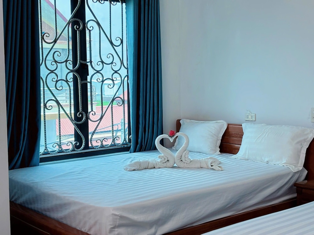 TRADITIONAL, SINGLE, DOUBLE BED